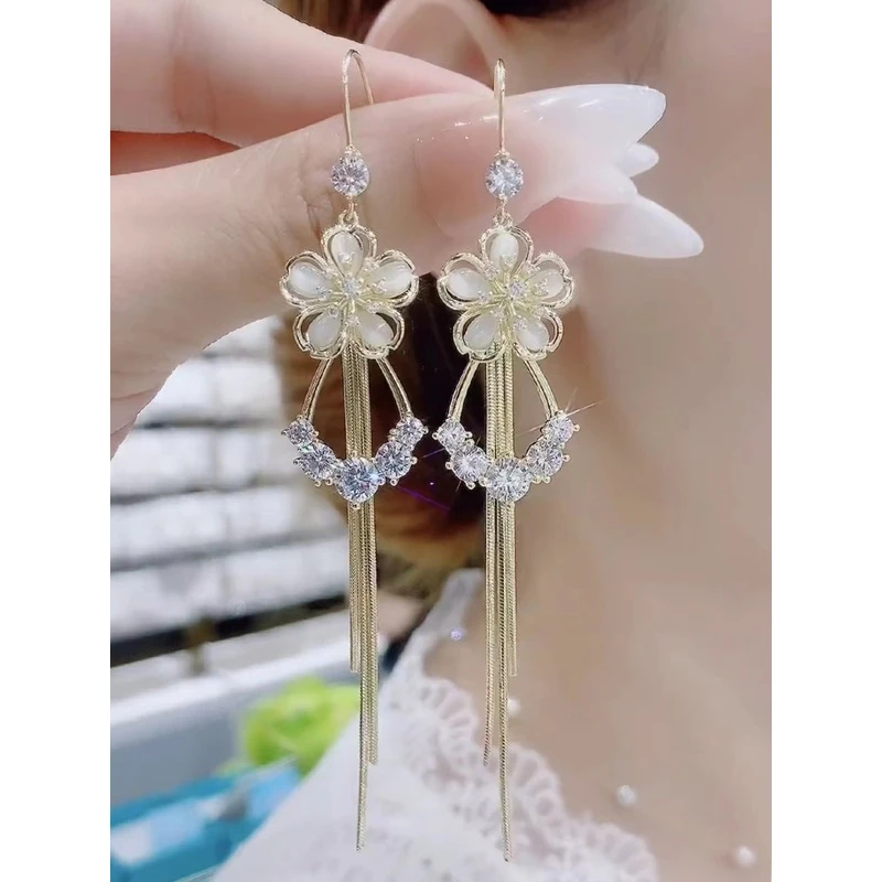 铜合金铅玻璃耳饰 流苏耳环2023耳饰女轻奢时尚高级感设计超仙