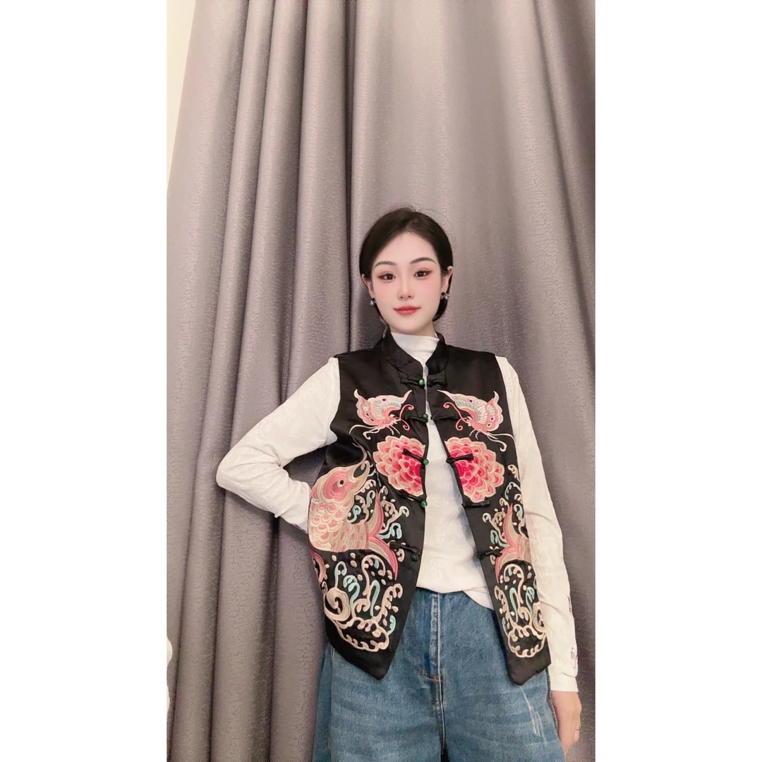 鱼马甲刺绣女装复古中国风