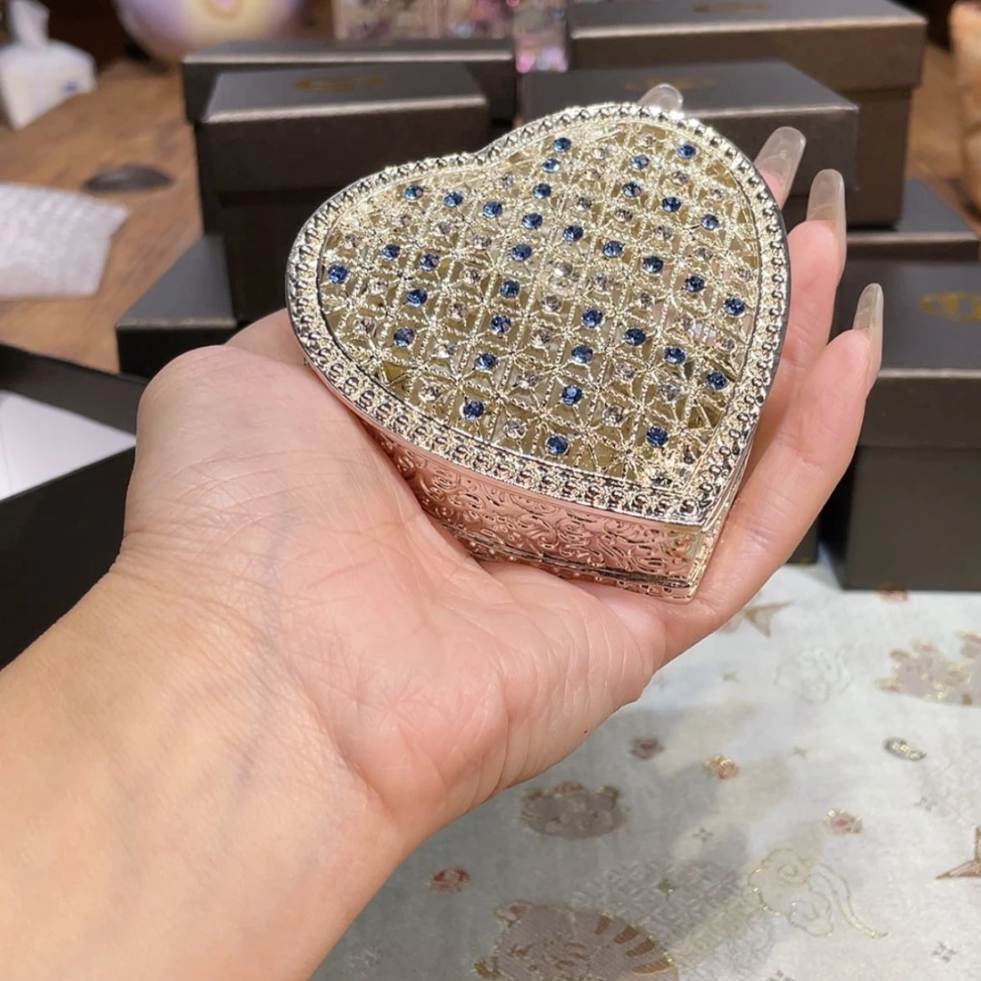 【闪购商品】骨瓷摆件