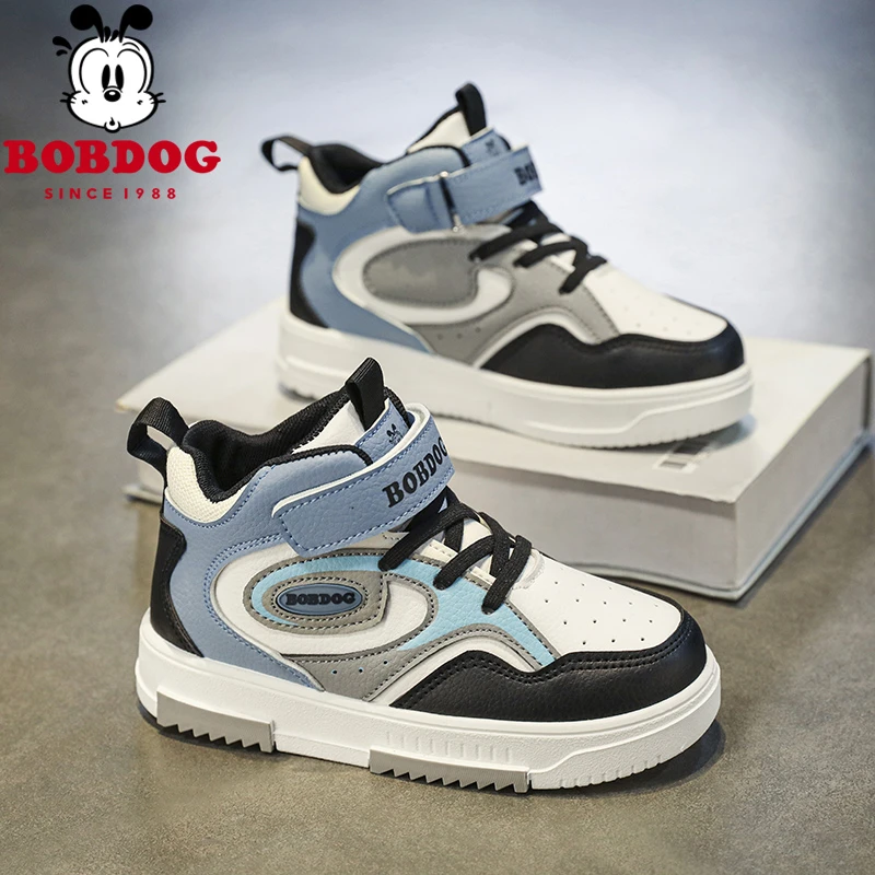 Bobdog/巴布豆2024秋季新款皮面防水儿童时尚休闲高帮小白鞋