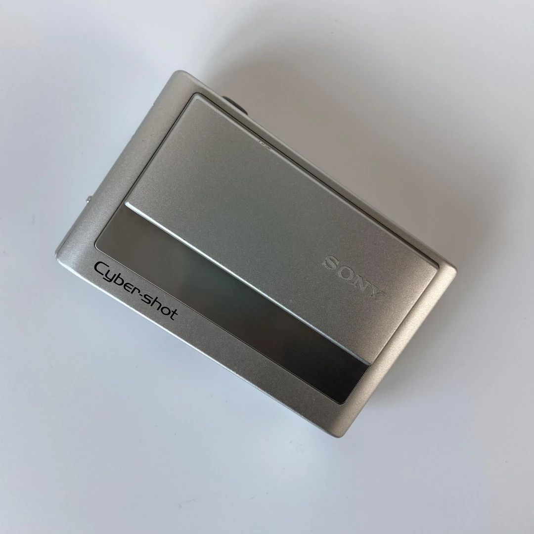 95新 Sony/索尼 DSC-T20 810万像素3倍光学变焦滑盖ccd