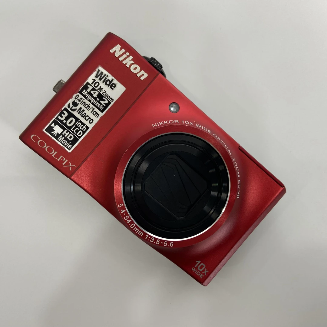 95新 Nikon/尼康 S8000 1420万像素10倍光学变焦复古（no退no换）