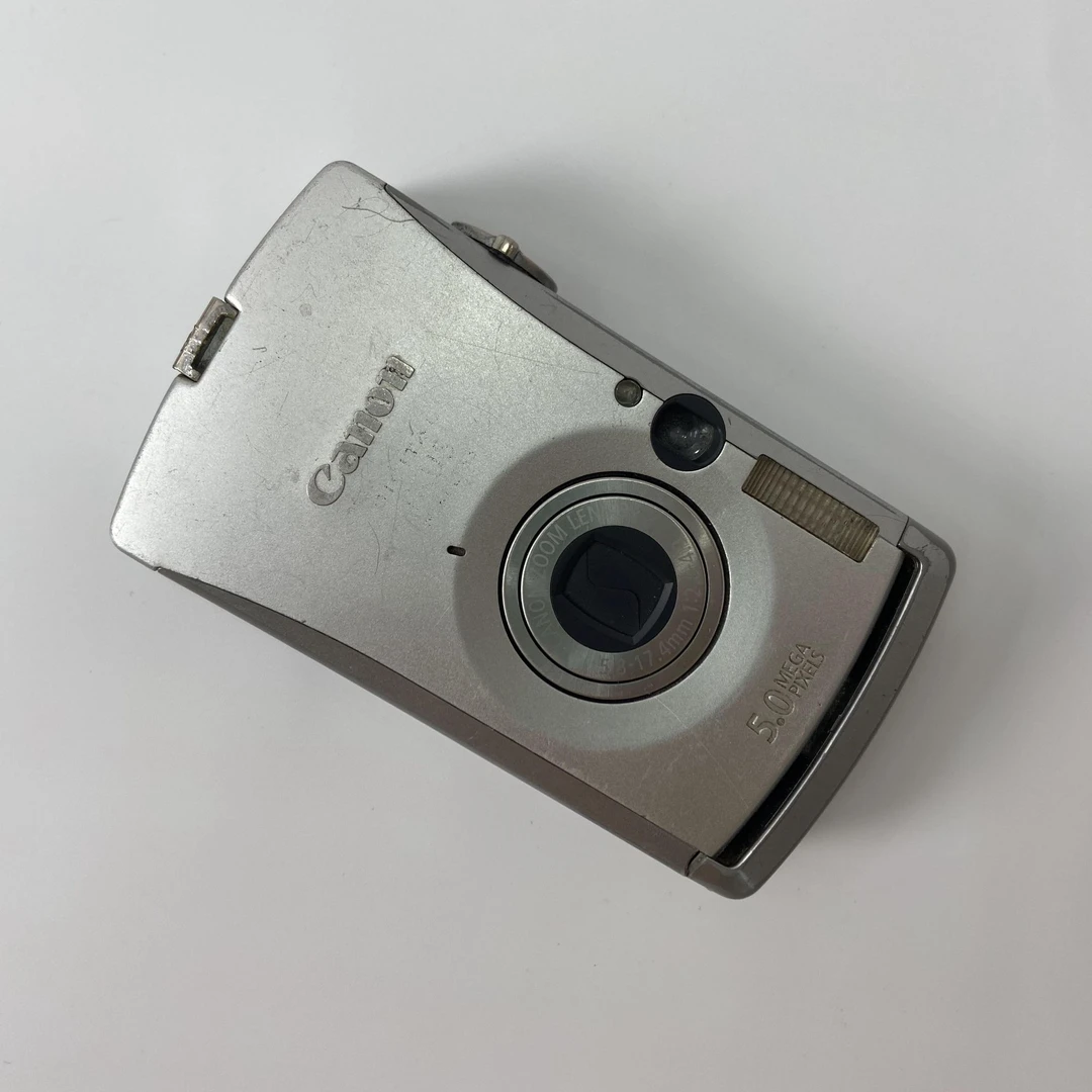 95新 Canon/佳能 IXUS wireless 500万像素3倍光学变焦ccd（微瑕）