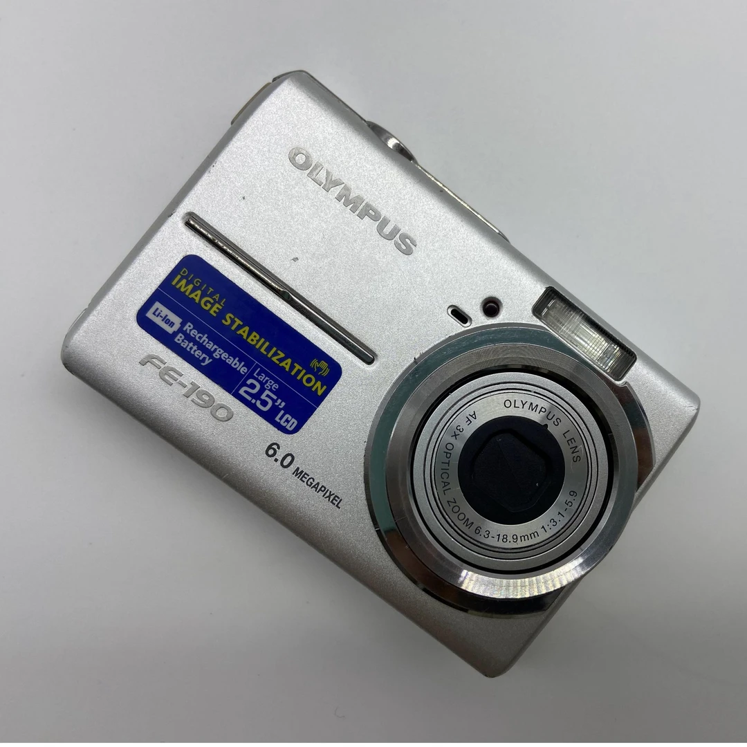 95新 Olympus/奥林巴斯 FE-190 600万像素3倍光学变焦（no退no换）