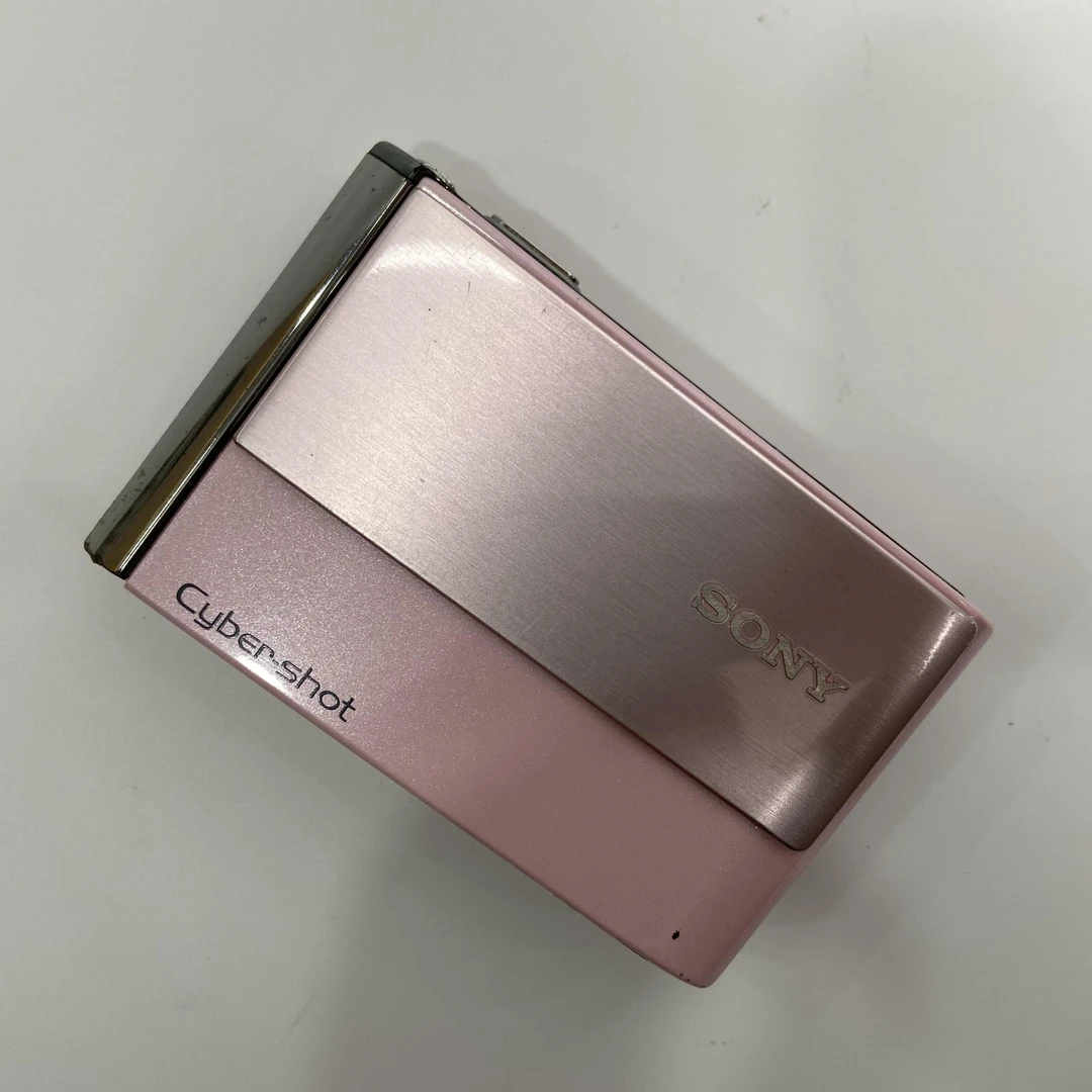 95新 Sony/索尼 DSC-T70 810万像素 3倍光学变焦 高颜值ccd