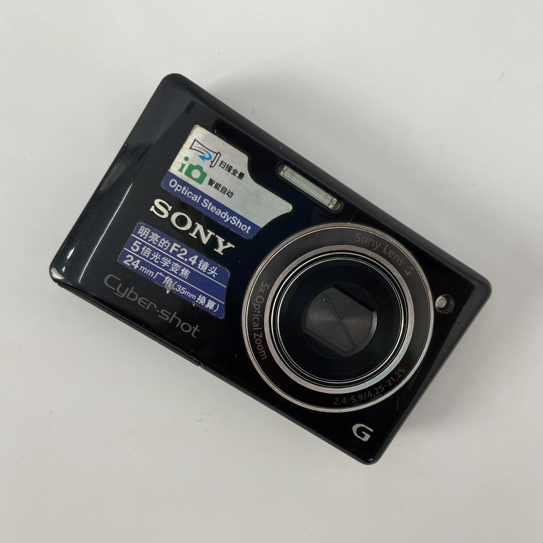 95新 Sony/索尼 dsc-w390 1410万像素5倍光学变焦复古ccd（微瑕）