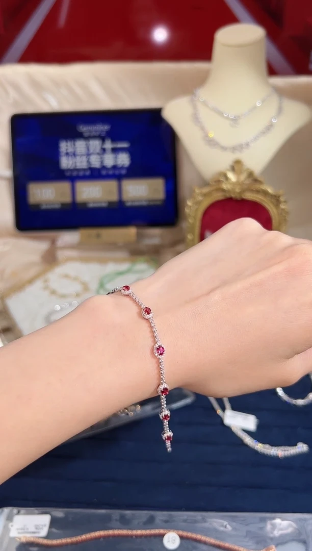 【闪购商品】红宝石手链18K金镶嵌BB3775-1