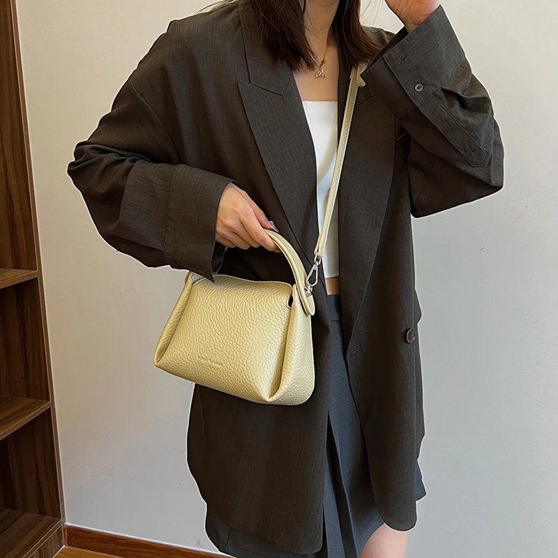 高级感手提包包女2024新款小众质感软烟盒包洋气百搭单肩斜挎包潮