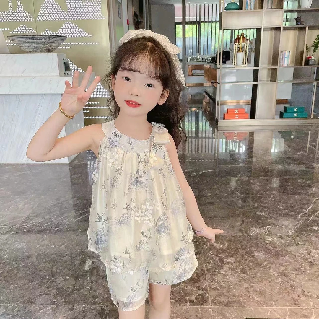 【现货】2024女童洋夏季韩版女宝甜心米水墨花与竹单肩系带套装
