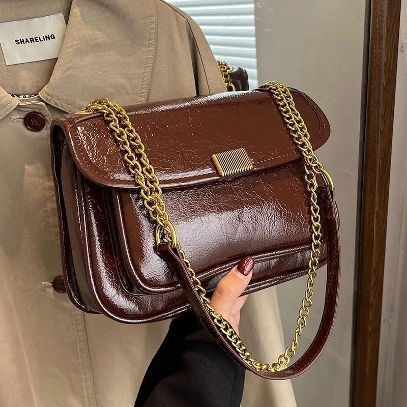 时尚高级感多层腋下包女2024新款秋冬复古油蜡皮小方包百搭单肩包