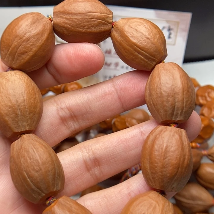 橄榄核吊坠橄榄核