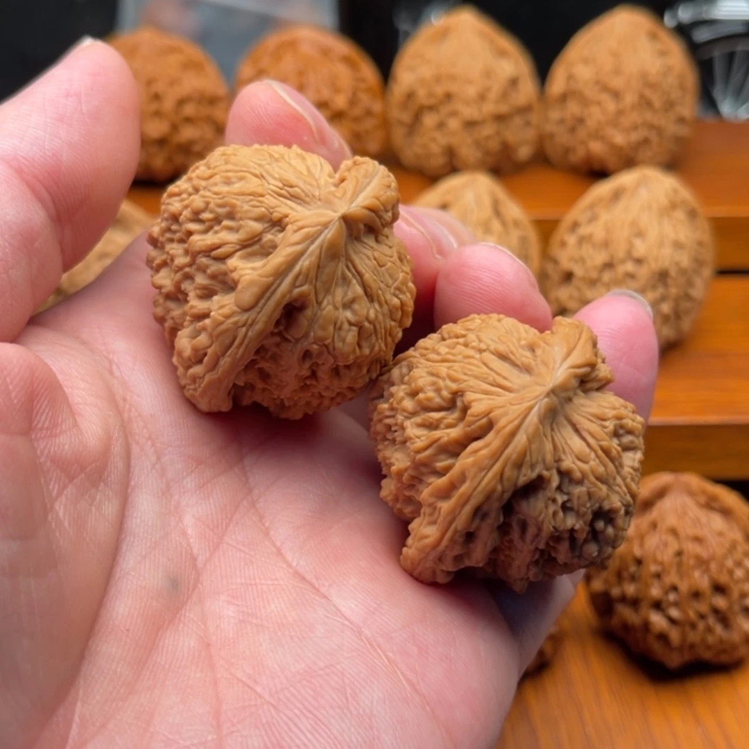 【闪购商品】文玩核桃吊坠郭*东