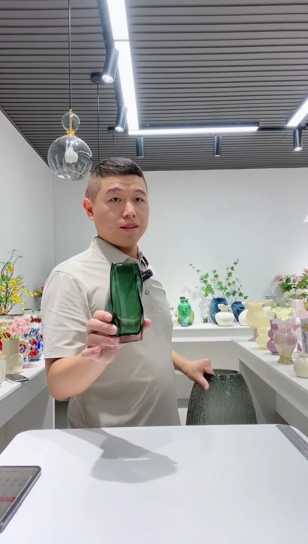 【闪购商品】ｗ15花瓶