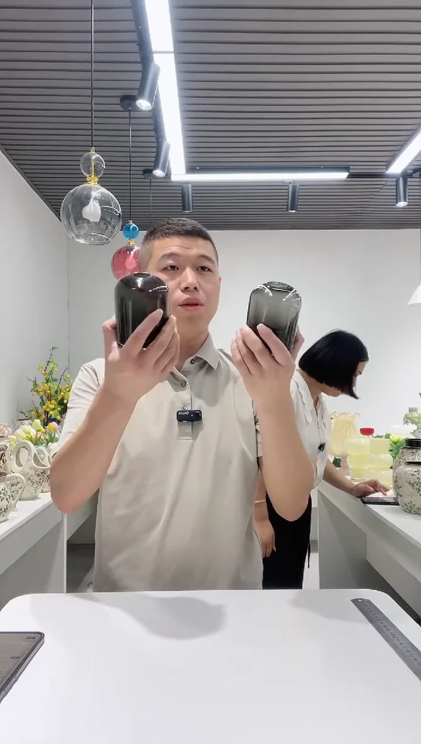 【闪购商品】香薰瓶2个