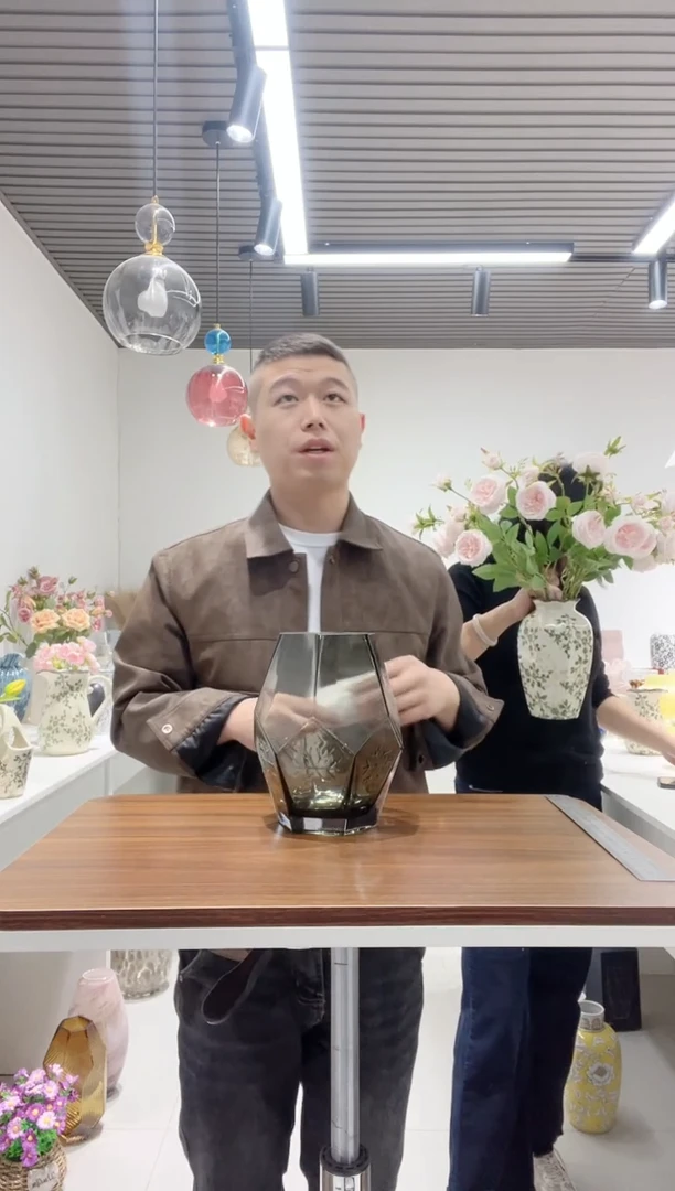 【闪购商品】几何雪花烟灰色