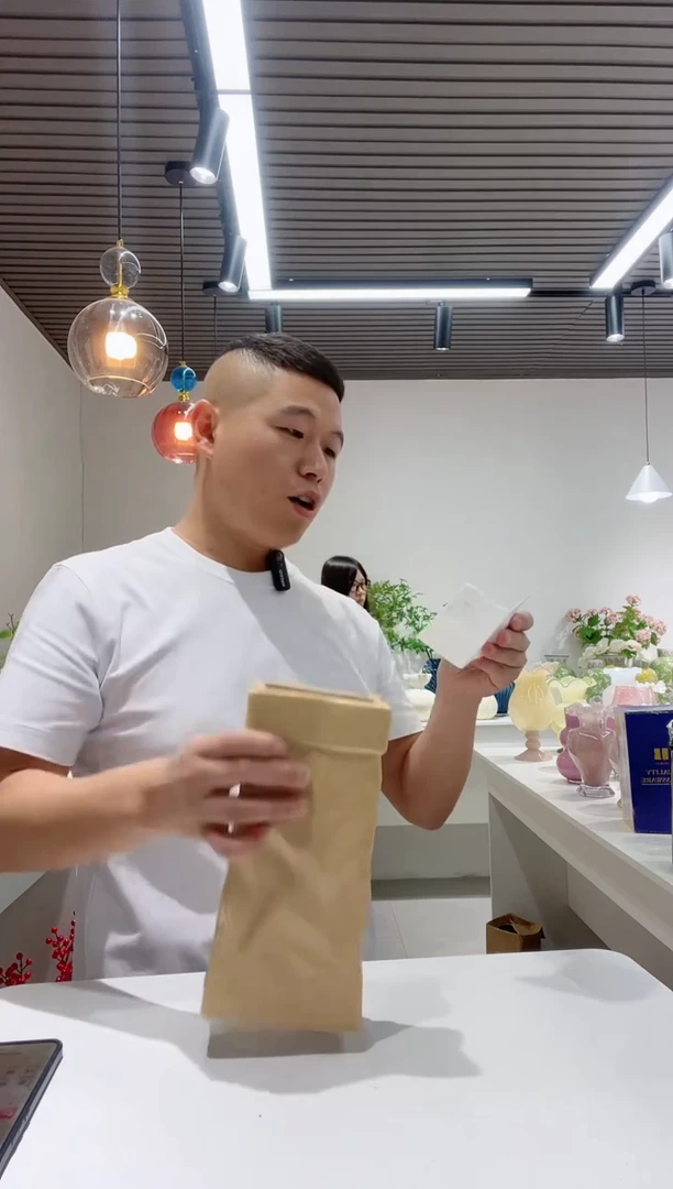 【闪购商品】402大号咖色