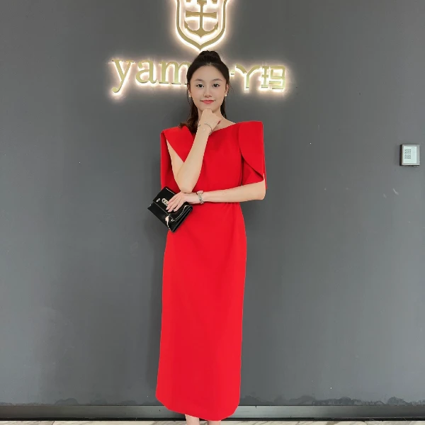 Y862575显瘦时尚新款红装连衣裙