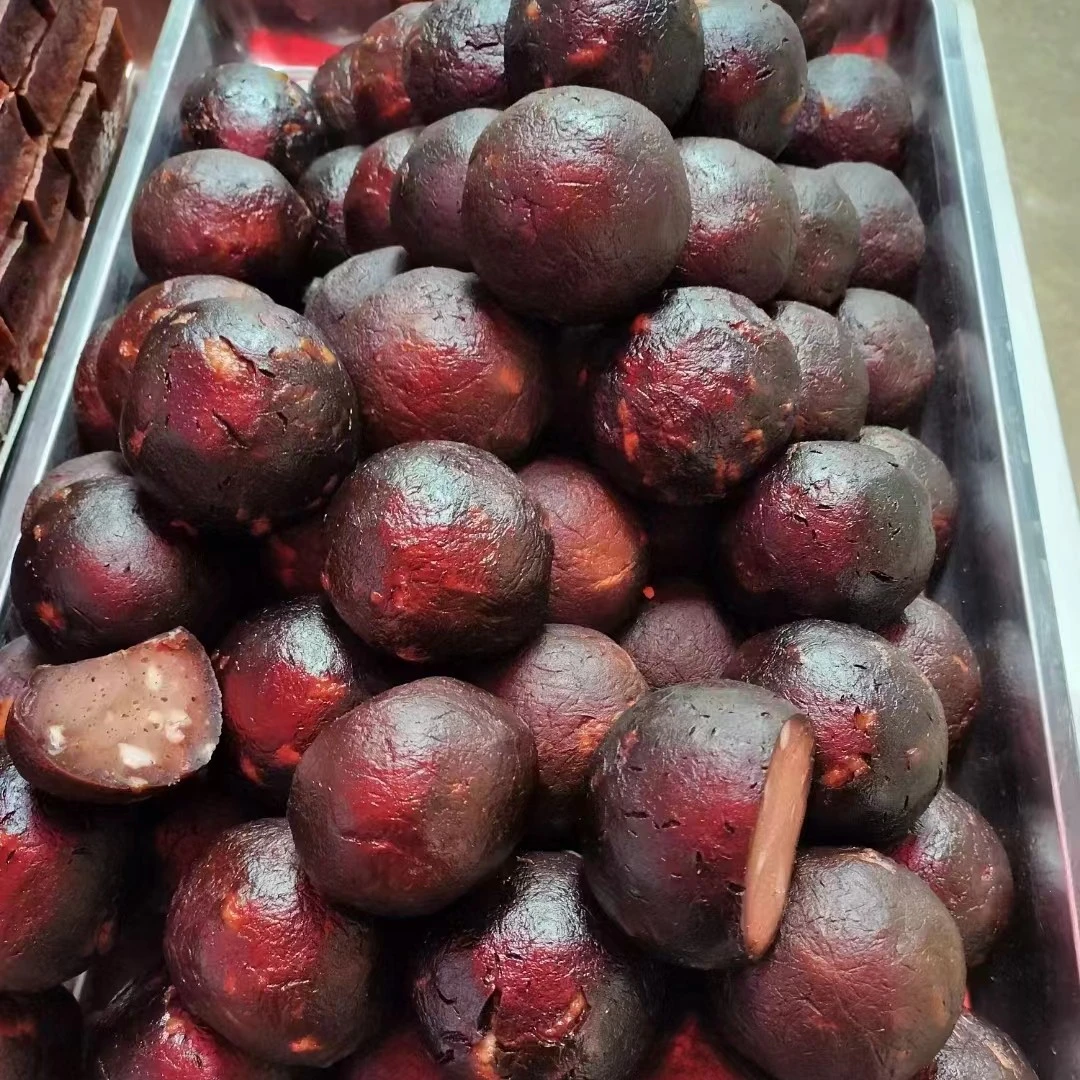 贵州安顺瀑布之乡本地土猪黑毛猪柴火烟熏血豆腐1000克