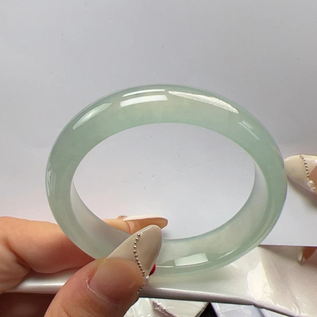 【闪购商品】翡翠手镯未镶嵌翡翠手镯52.5贵妃