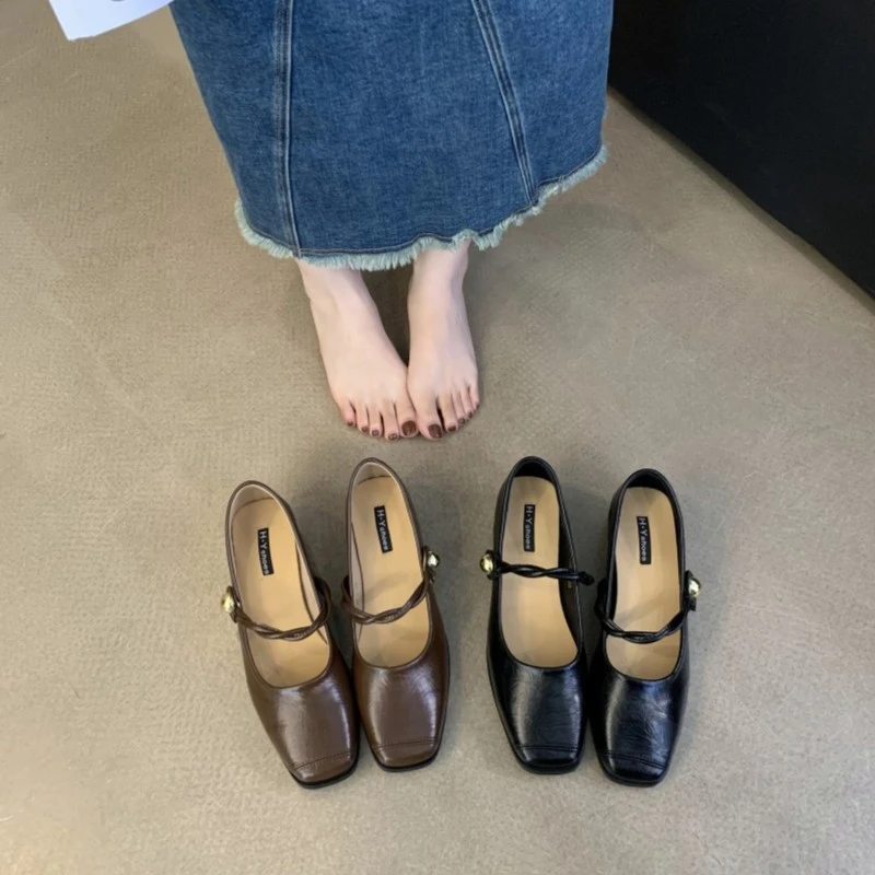 法式平底复古玛丽百搭鞋子2024浅口皮鞋方头新款黑色裙子珍鞋外穿