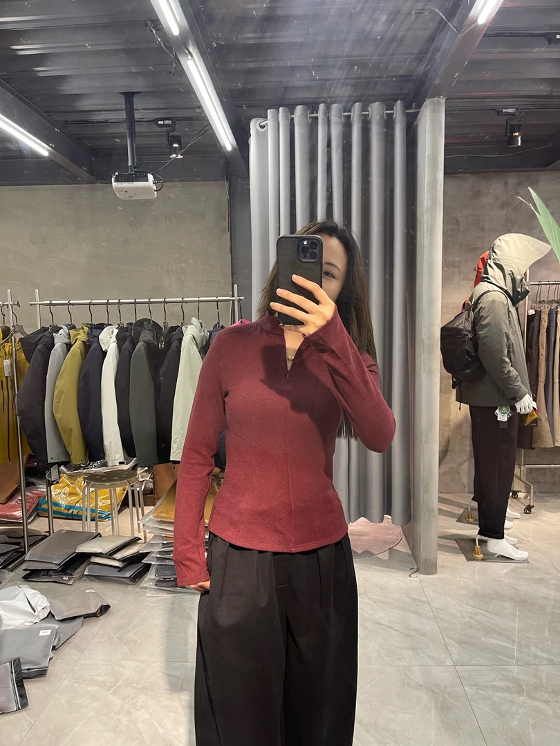 一吨她爹专属秋冬新款女士德绒百搭半拉链暖身打底衫3636