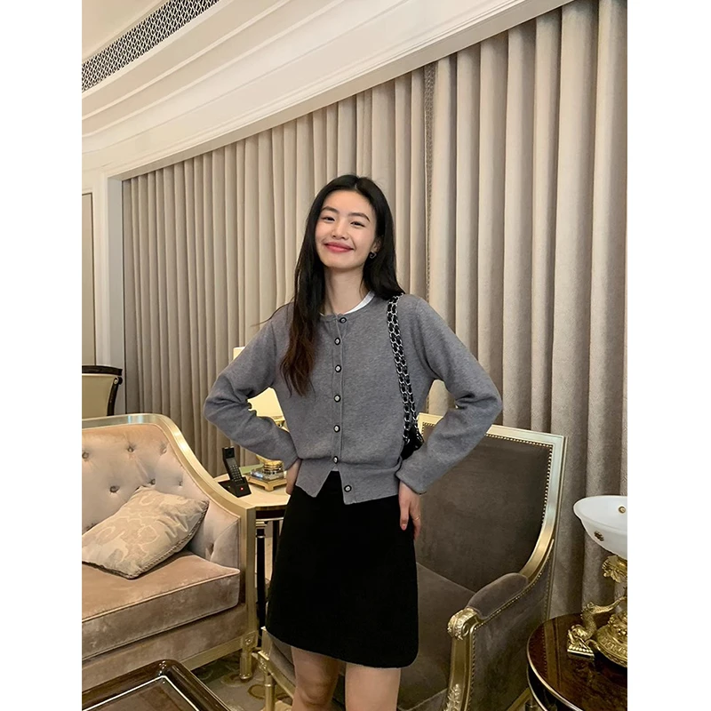 法式圆领修身针织衫开衫早秋新款高级感小香风灰色上衣毛衣外套女