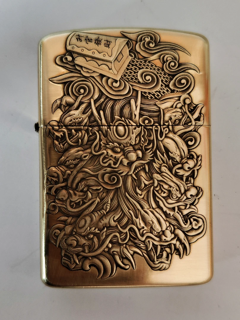 【九龙拉棺】902s黄铜盔甲防风创意打火机简约经典款浮雕男士玩具