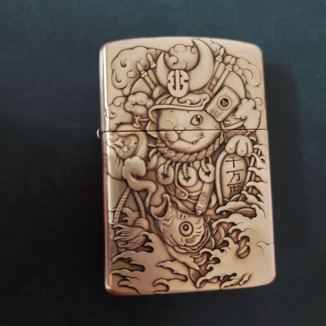 佐罗【招米猫】3D立体浮雕防风盔甲男士创意打火机简约经典款礼物