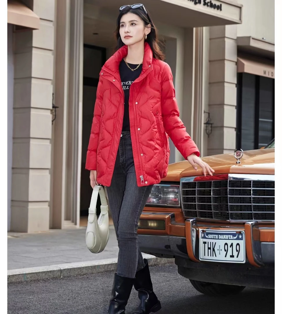 新款白鸭绒时尚保暖休闲百搭女款羽绒服   03385