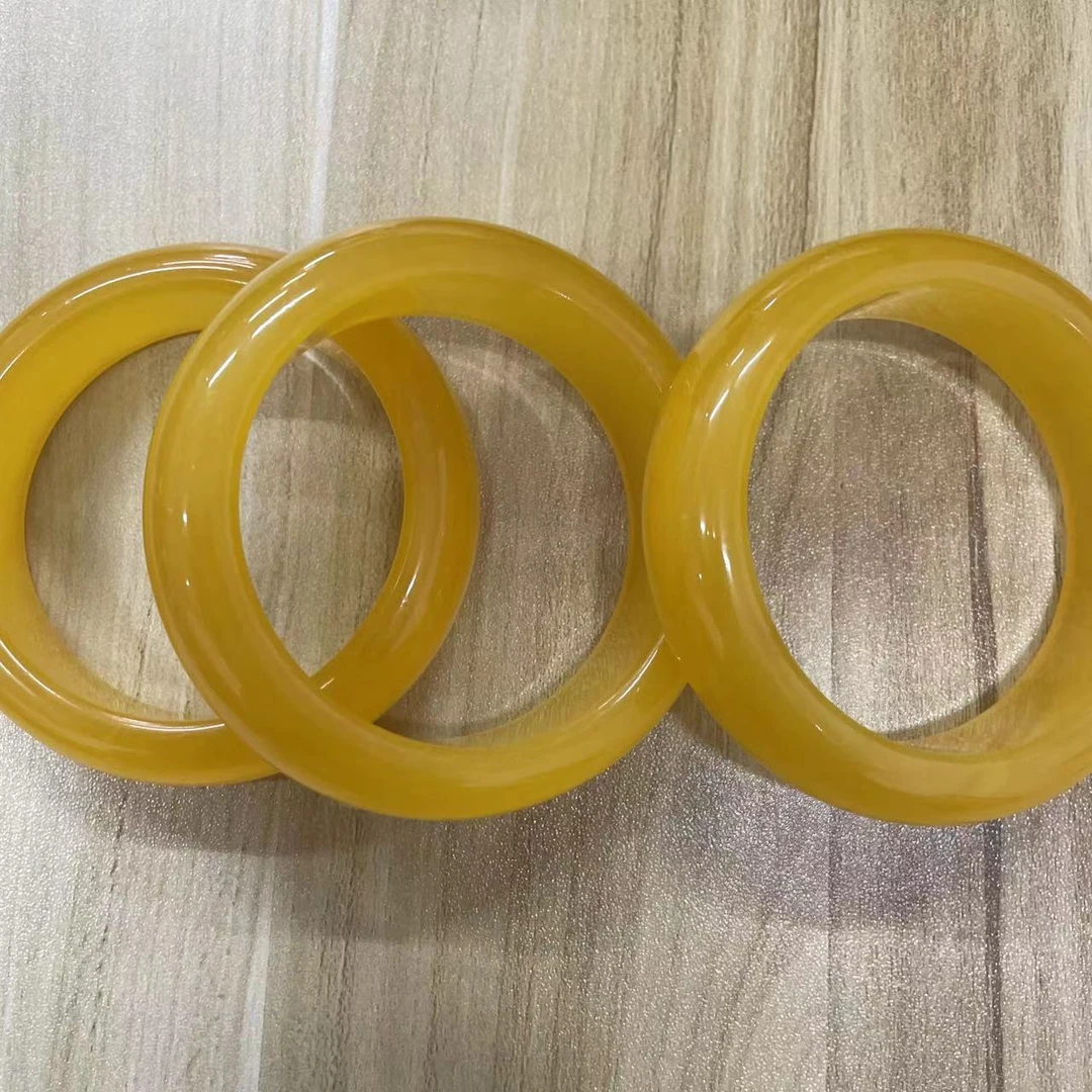 【典藏珍藏】B103牛黄树脂手镯（多样发一）