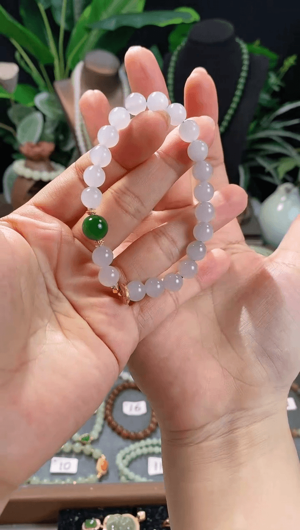 【闪购商品】和田玉手链未镶嵌精品8m高冰起荧光烟紫手串