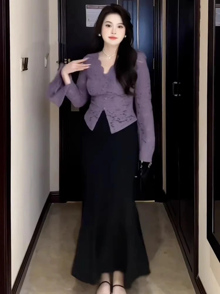 法式V领钩花磨毛加绒打底衫女秋冬新款气质小衫内搭精致蕾丝上衣