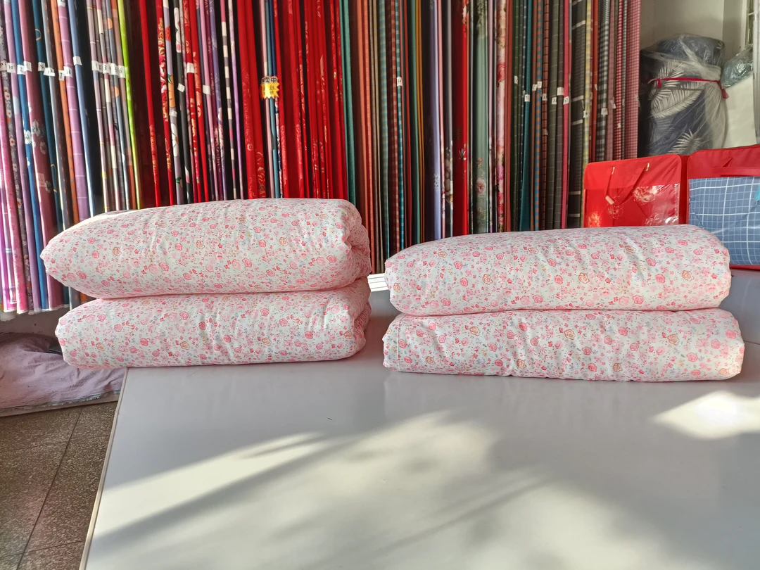 新疆长绒棉千层无网棉花被不起球耐用舒适