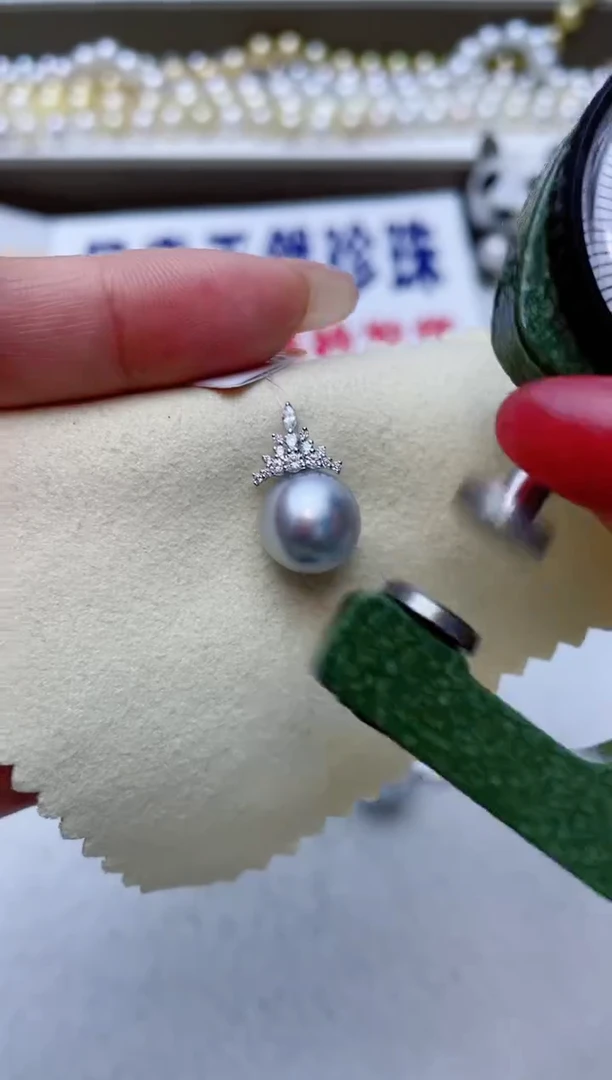 【闪购商品】海水珍珠颈饰18K金镶嵌A30