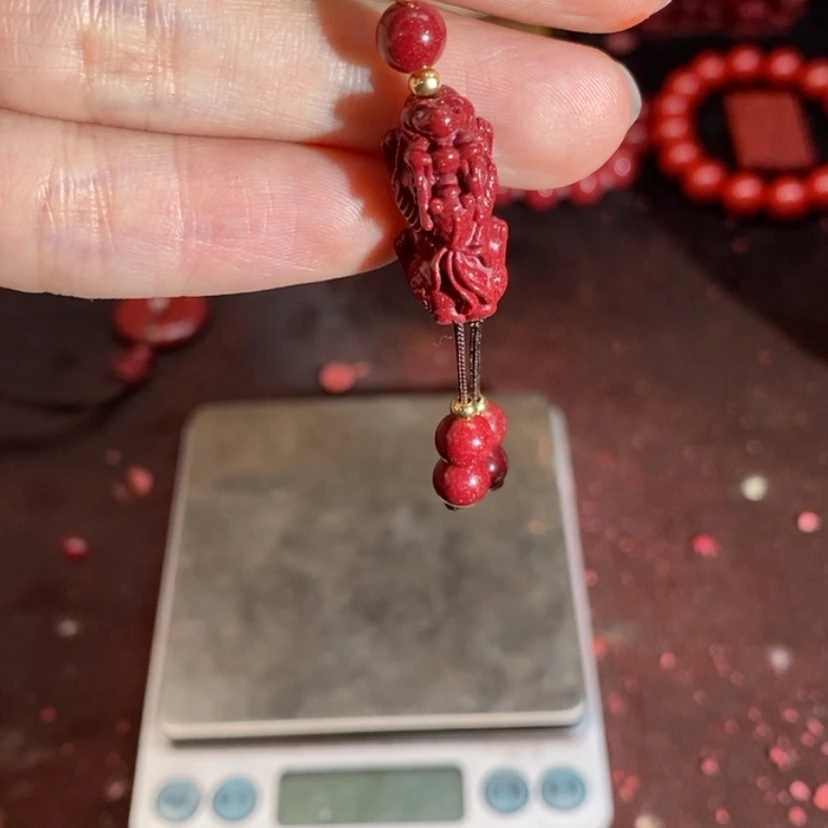 【闪购商品】含辰砂工艺品