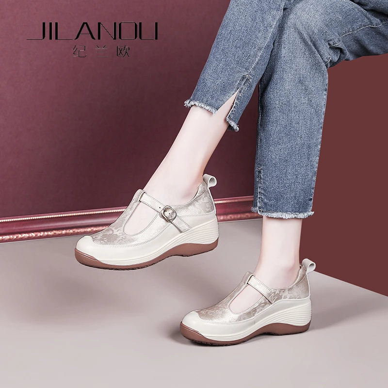 软底真皮女鞋国风厚底单鞋女2025春秋新款坡跟旅游鞋子透气妈妈鞋