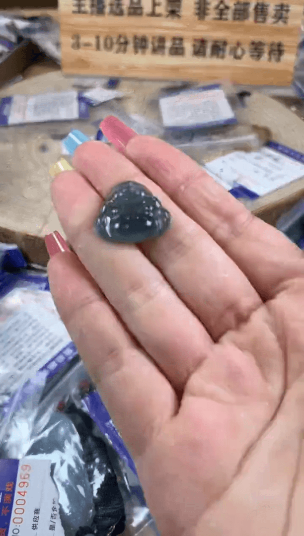 【闪购商品】翡翠颈饰未镶嵌严选好料    不含绳子 8868