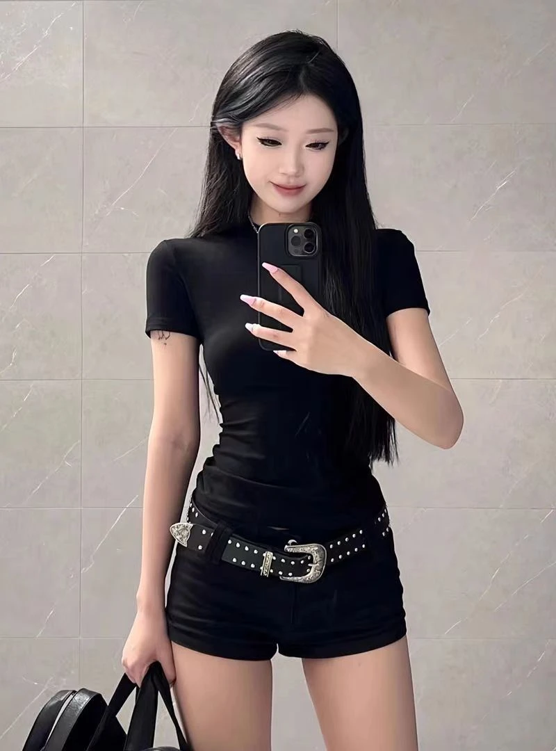 春夏季2024年新款修身圆领纯色正肩短袖打底衫百搭女纯欲白色上衣