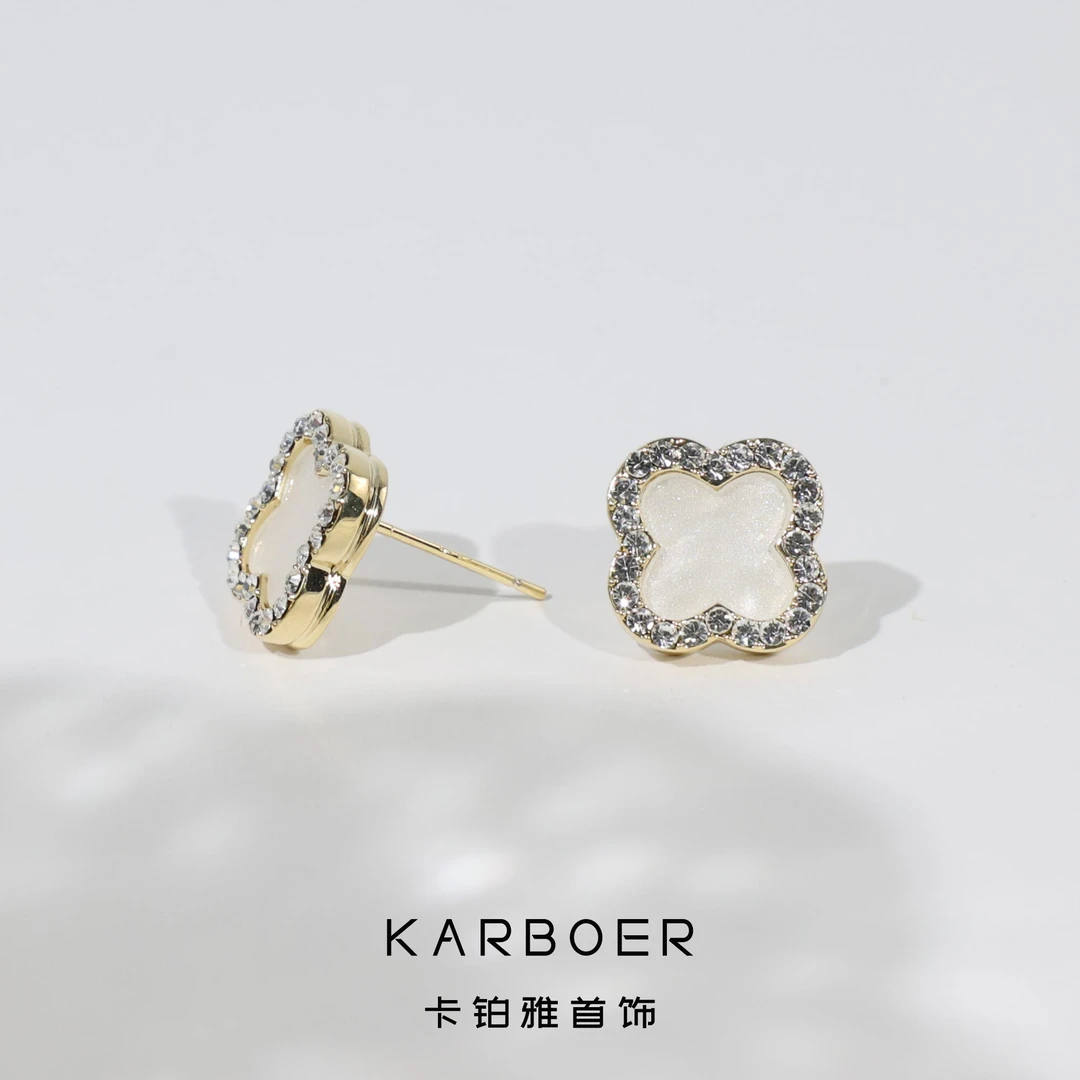 铜合金合成锆石耳饰 气质轻奢时尚百搭小众简约款四叶花耳环~7725
