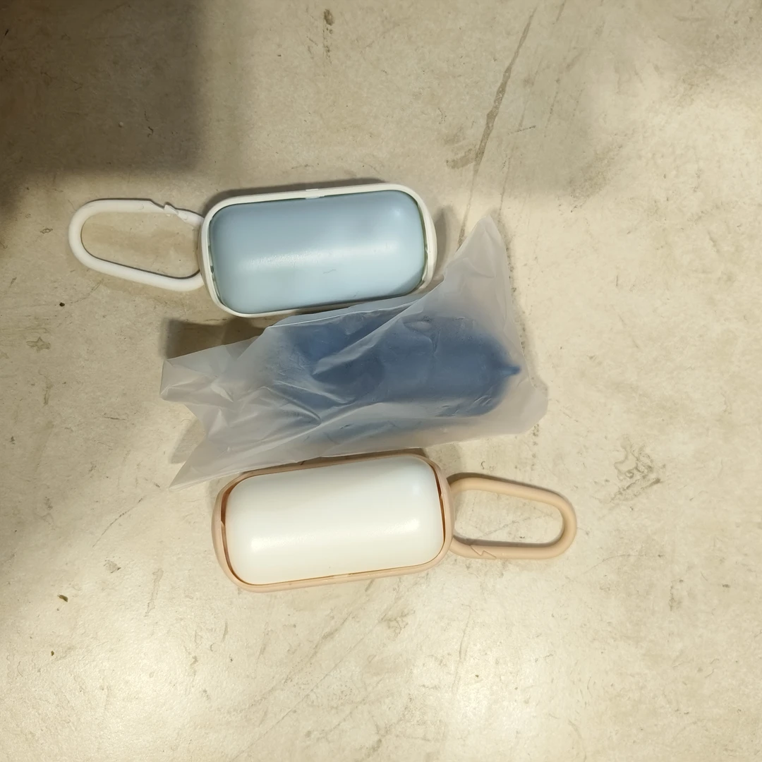 95新  L28  宠物垃圾袋分配器便携式户外宠物垃圾盒清洁用