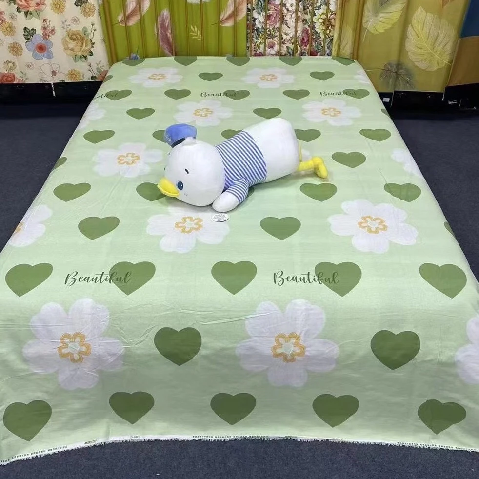 小帆布2.4米×2.4米绿色爱心布料加工床单