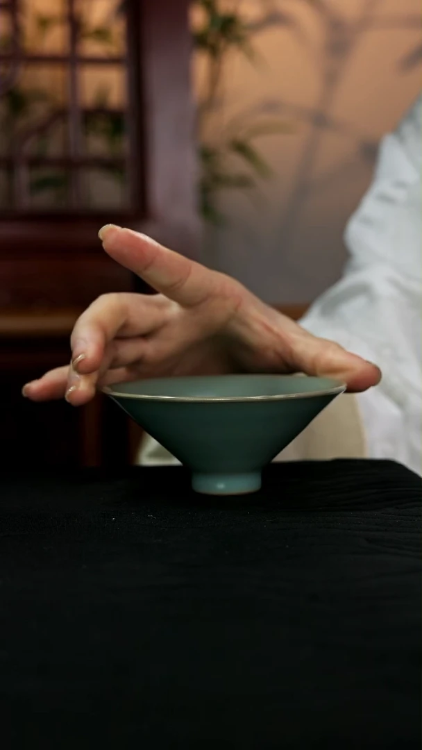 【闪购商品】瓷杯精工手作#斗笠杯1389