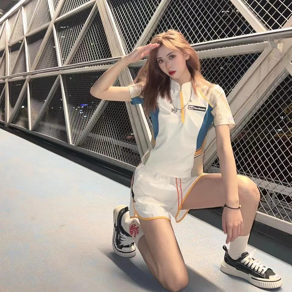 Fila/斐乐双F 联名女子夏季新款运动【减龄显瘦】短袖T恤T11W327107
