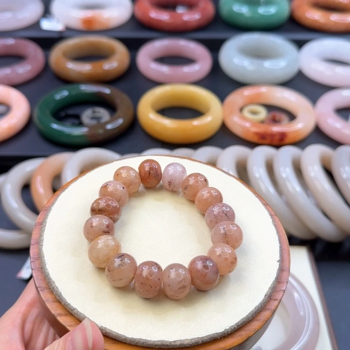 石英质玉手链未镶嵌