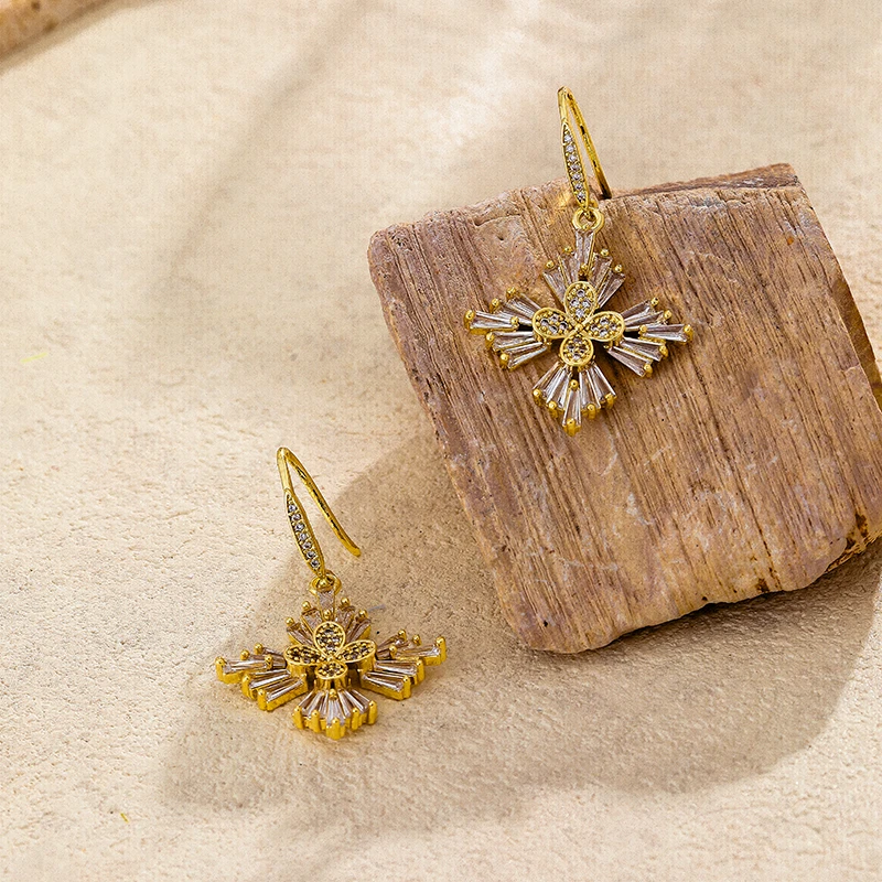 铜合金合成锆石耳饰 小众设计锆石耳环p133耳环