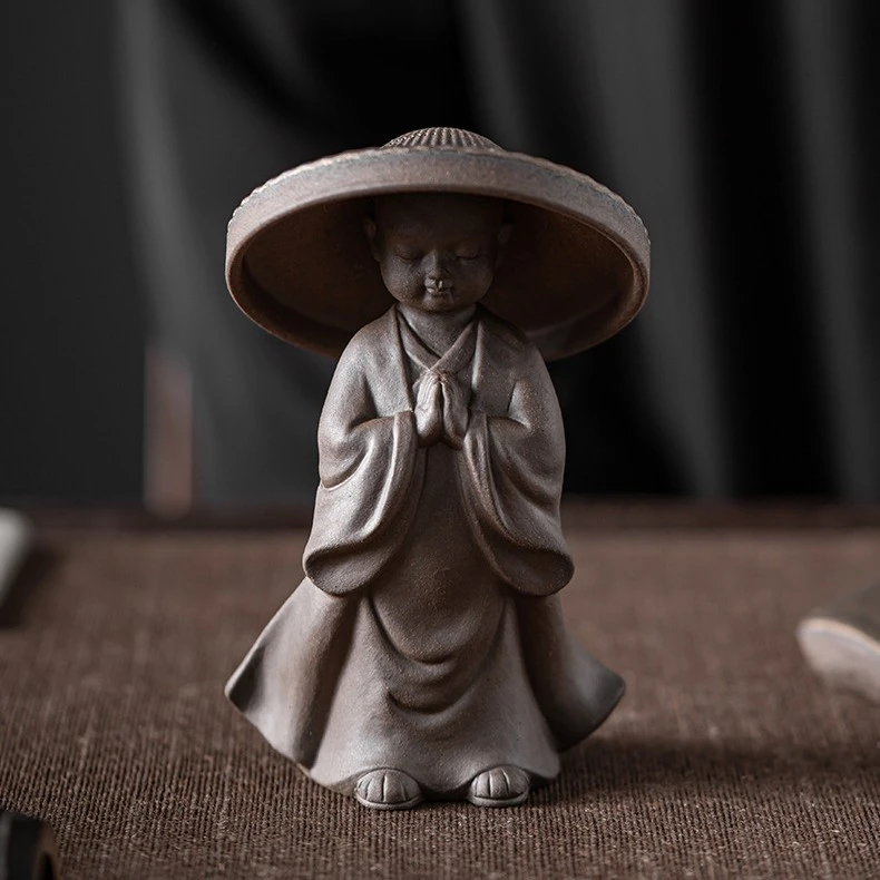 复古鎏金铁釉小僧茶漏全瓷一体过滤小和尚茶宠摆件茶网滤茶器创意