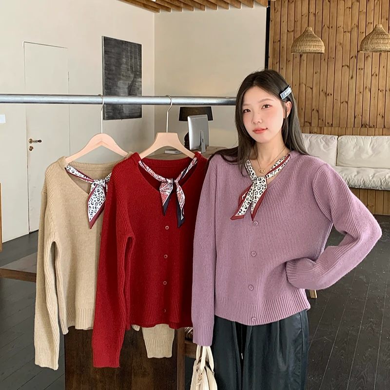 秋冬新款胖mm大码女时尚慵懒风设计感软糯毛衣打底上衣71712