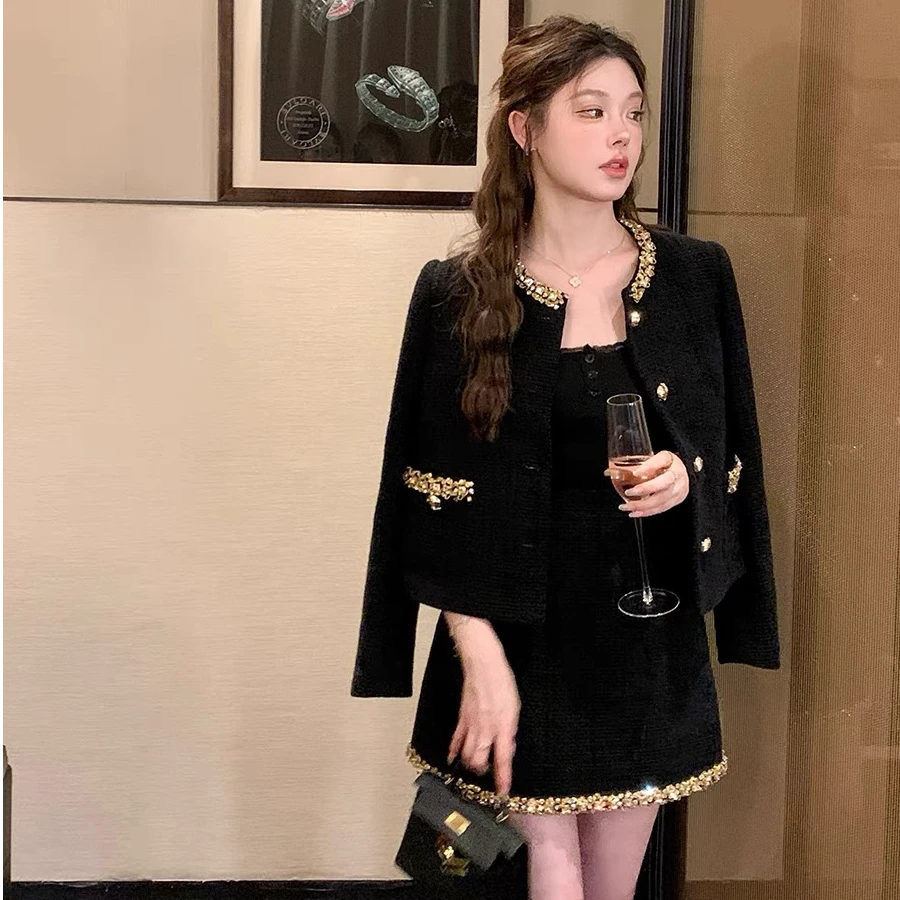 2024秋季新款小香风富家千金女高级感钉钻短外套名媛时尚套装