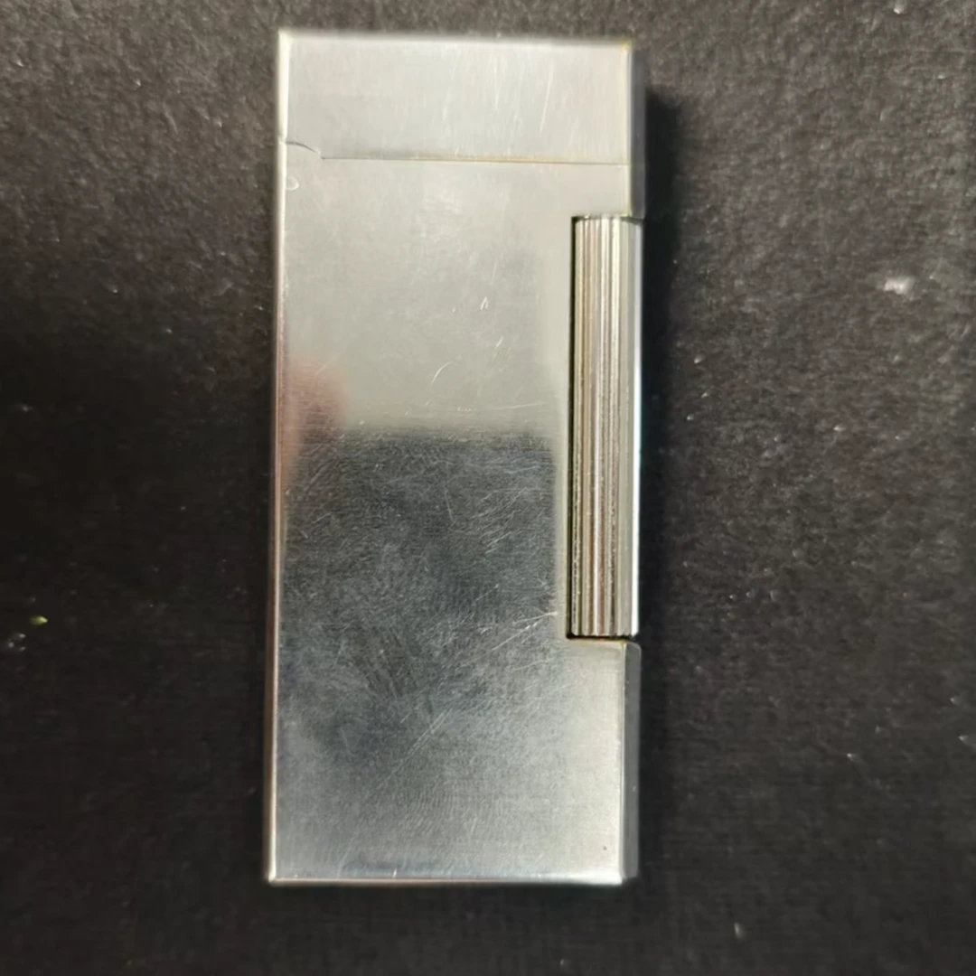 J家2000银拉丝气体打火机