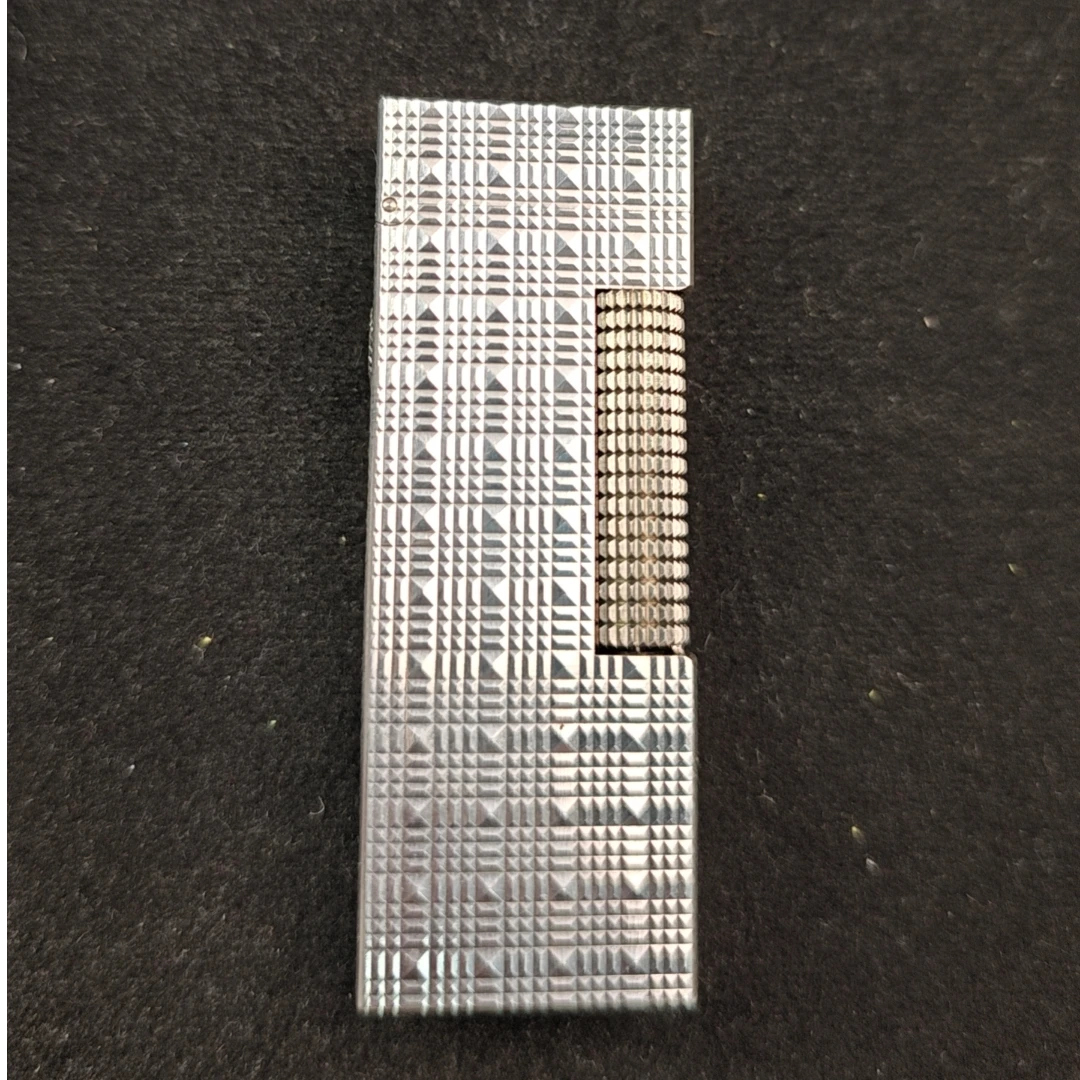 DXL银色璀璨巴黎钉气体打火机